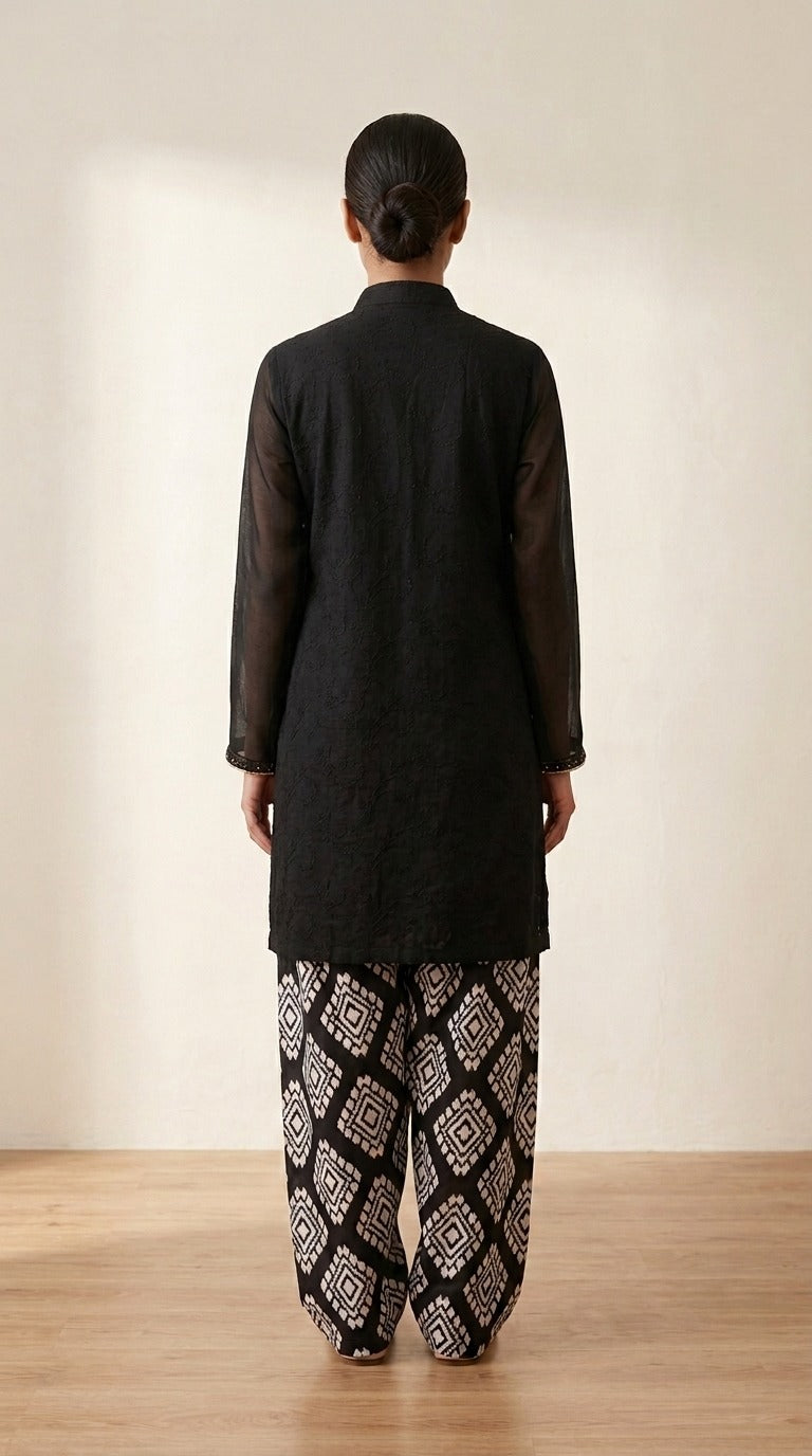 TASSELS 1 BLACK 2 PIECE